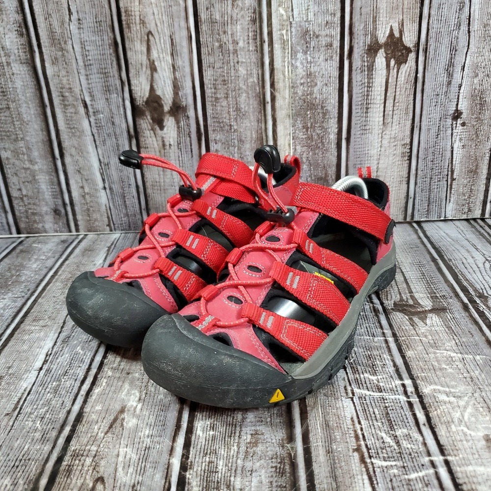 Keen Youth Newport H2 Waterproof Sandals Red Hiking Outdoor Trail Size 5